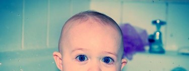 ¿Con qué frecuencia hay que bañar al bebé?