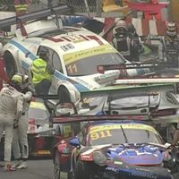 ¡Impresionante accidente en Macao! Una montonera deja fuera a doce pilotos