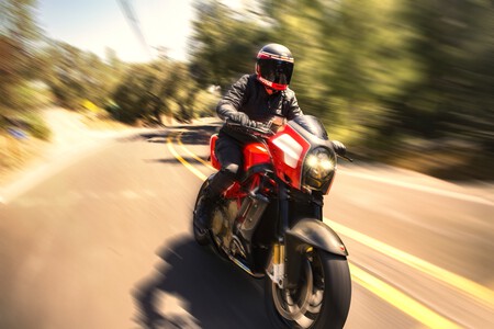 Bell Bullitt Nestrena Nuevs Colores007