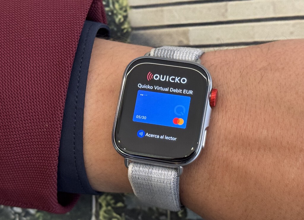 Huawei por fin se abre paso en los pagos móviles: NFC llega a sus relojes con una alternativa que recuerda a Revolut