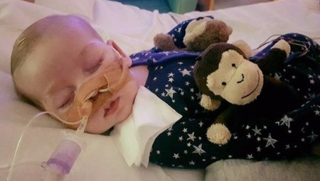 El momento de tirar la toalla: crónica de la vida y la previsible muerte de Charlie Gard