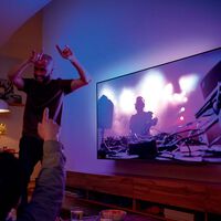 Philips entendió que en México aman poner tiras LED detrás de la tele y decidió integrarlas en sus nuevas Smart TV 