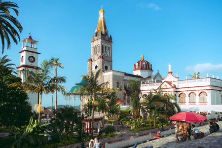 Disfruta de un destino con cascadas, zona arqueológica y unas bellas fincas cafetaleras en Puebla