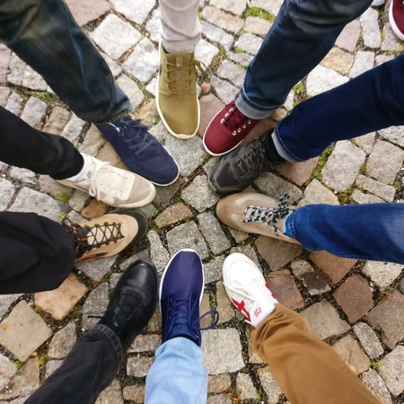 15 chollos en tallas sueltas de zapatillas, zapatos y botas Levi's, The North Face, Clarks o New balance en Amazon
