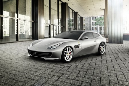 Ferrari GTC4Lusso T, el downsizing le pega a los V12