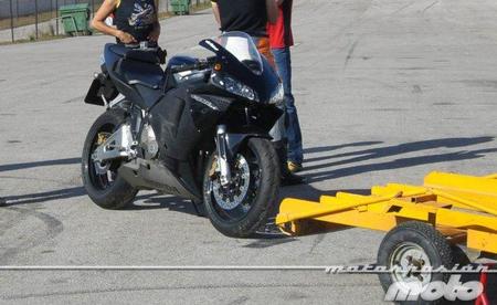 Miki Montmeló Primera Vez CBR 600 RR