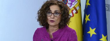 La ministra Montero descarta mejorar la fiscalidad de los ERTES