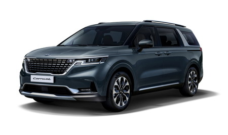 La KIA Sedona 2022 confirma motores y muestra su transformación en nuevas fotos