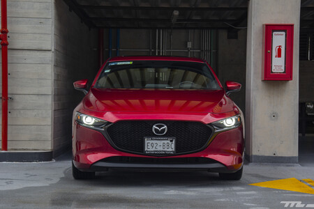 mazda 3 HB 4