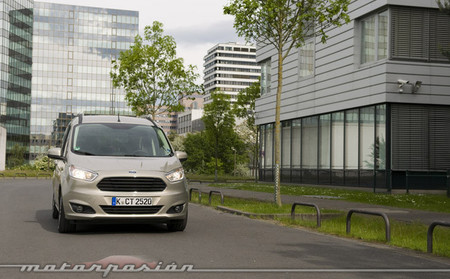 Ford Tourneo Courier, toma de contacto