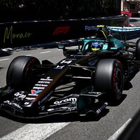 Confirmado. La FIA sanciona a Sergio Pérez y le da a Fernando Alonso su primer punto de la temporada