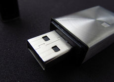 Cómo asignar una letra permanente a una unidad USB en Windows 