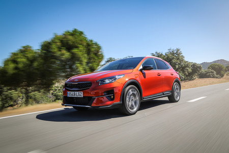 El Kia XCeed PHEV híbrido enchufable, a la venta a partir de 26.150 euros