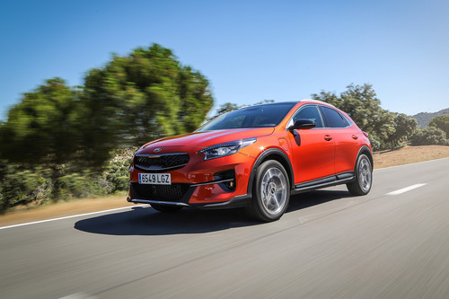 El Kia XCeed PHEV híbrido enchufable, a la venta a partir de 26.150 euros