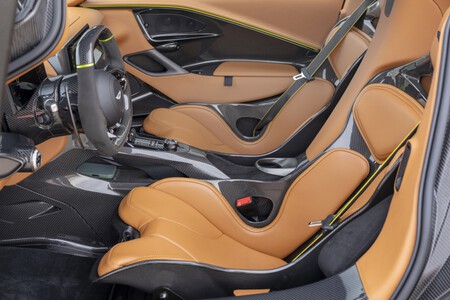 Aston Martin Valhalla interior