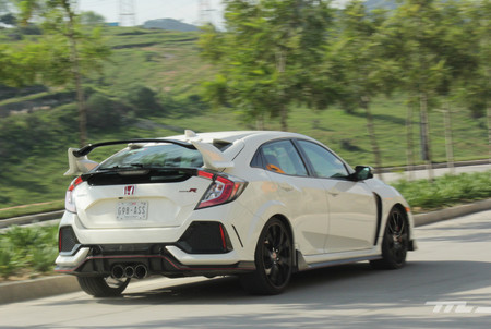 Honda Civic Type R 6