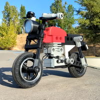 La última locura de Vicesat: una moto Lego a tamaño real que coge los 60 km/h hecha con una impresora 3D