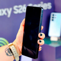 La Pantalla de privacidad aumenta la seguridad pero mejor ir con cuidado: Samsung no quiere que pienses que es infalible 