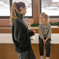 Siete frases que debemos evitar decir a los niños sobre la muerte de un ser querido y por qué 