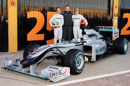 mercedesgp2.jpg