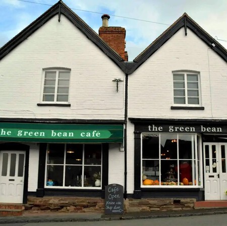 Weobley Pueblo Campina Inglesa Hamnet Oscars 2026 Viaje Escapada Reino Unido Inglaterra