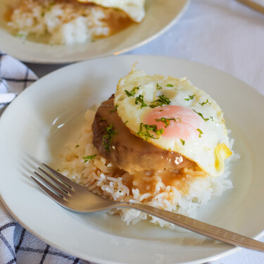 Cómo hacer loco moco, una sorprendente receta hawaiana
