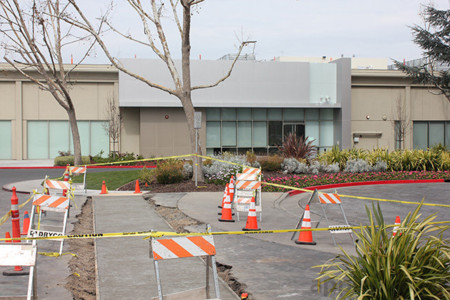 Se escucha 'ruido de motores' en un centro secreto de Apple y se desatan los rumores
