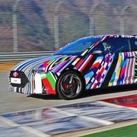 ¡Espiado! El nuevo Hyundai Veloster ya se pasea sin camuflaje