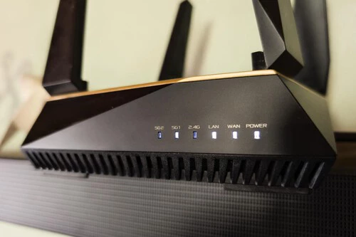 Foto de un router Asus
