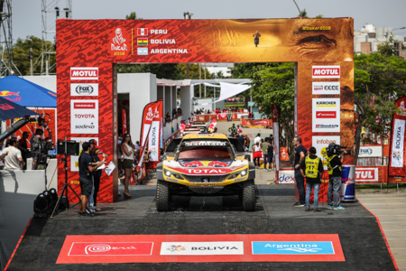 stephane-peterhansel-peugeot-3008-dkr-maxi