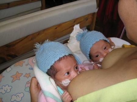 Madre Canguro gemelos