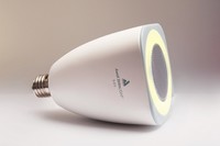 AwoX StriimLight B-10, bombilla LED con altavoz incorporado 