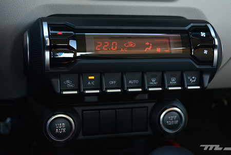 Suzuki Ignis 10