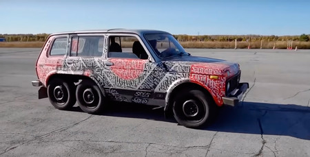 La fiebre 6x6 se extiende a Rusia con este Lada Niva y su doble eje trasero de dudosa efectividad