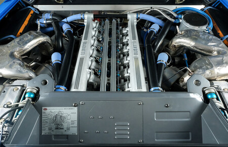 Bugatti EB110 GT Prototype (1994)