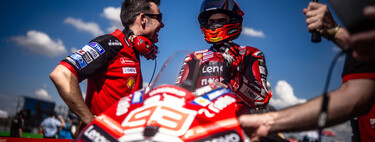 "Muchas ruedas dobladas". Pánico en MotoGP porque el pinchazo de Marc Márquez podría no ser un caso aislado 