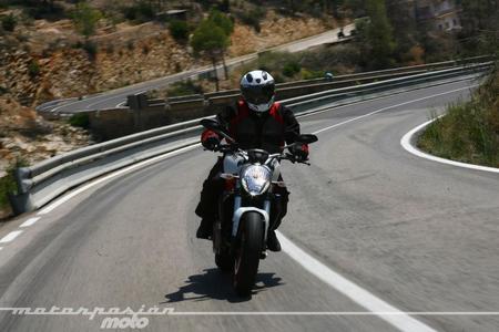 Ducati Monster 821, presentación prensa español