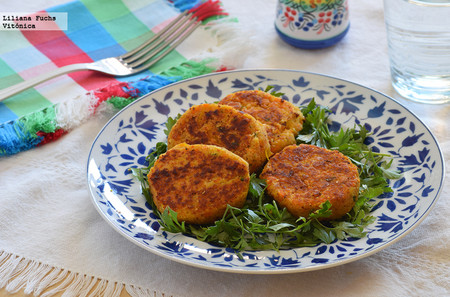 Medallones o minihamburguesas de alubias y zanahoria. Receta saludable