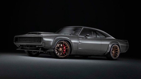 Mopar reinventa el HEMI V8 426: turbo, con más de 1.000 CV y montado en este restomod del Charger