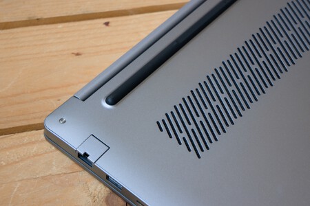 Tecno Megabook K16s Amd Review Analisis Xataka Patas De Goma