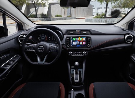 Nissan Versa 2023