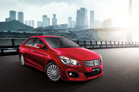 El Suzuki Ciaz se pone al día en México con CarPlay, Android Auto, GPS y nueva versión RS
