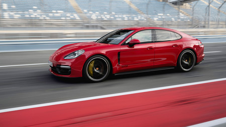 Porsche Panamera GTS y Panamera GTS Sport Turismo 2019