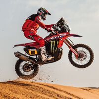 Joan Barreda agranda su leyenda: 29º victoria de etapa en el Dakar y mordisco a la clasificación general