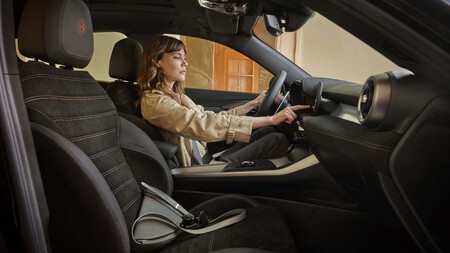 Alfa Romeo Intensa 11