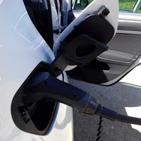 ¡Revolucionario! Desarrollan una batería en estado sólido con una intensidad de carga 10 veces superior