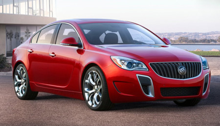 ¿Pruebas de conducción de diez minutos? Nada de eso. Buick te deja el coche un día entero