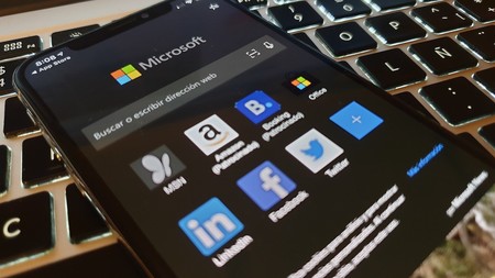 Microsoft quiere convencernos para que usemos Edge en iOS y lanza una actualización centrada en mejorar la usabilidad