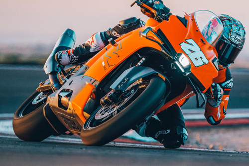Couverture KTM