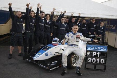 Edoardo Mortara piensa en el DTM